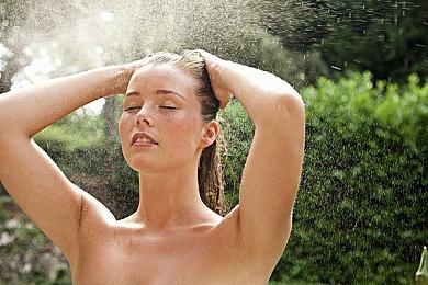 《神秘海域：盗贼遗产合集》PS5版对比PS4 Pro版 找差别